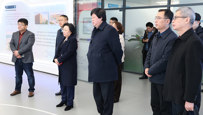 驻临沂市省派工作队、市专班工作人员一行莅临杏彩网站体育
科技集团考察调研